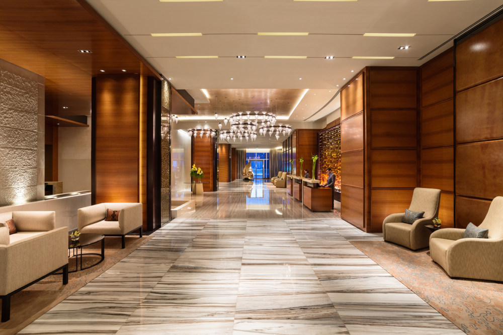 阿布扎比瑰丽酒店 Rosewood Abu Dhabi / Handel Architects_54379289_Rosewood_Abu_Dhabi_Lobby.jpg