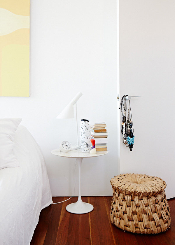 澳大利亚Louise Olsen, Stephen Ormandy的家_DDHome-bedside.jpg