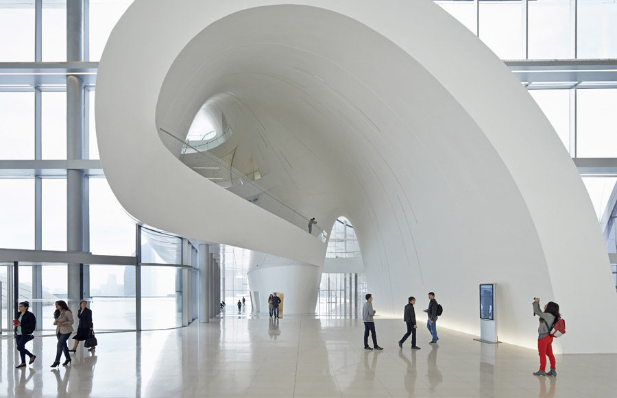 Heydar Aliyev Centre / Zaha Hadid Architects(扎哈，哈迪德)__c_guZ7_nnz4_Diy8pO5yrKEDgV5kIRBi-1-n6itZUfcCYZKTbXjnMqSvHJ7U6_rY2x7wTDL3mdwyrKp.jpg