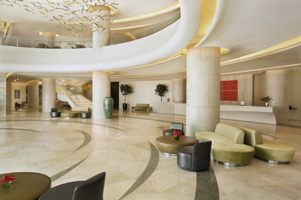 阿布扎比希尔顿首都大酒店 Hilton Capital Grand Abu Dhabi_Hilton_Capital_Grand_Lobby_2_HR.jpg