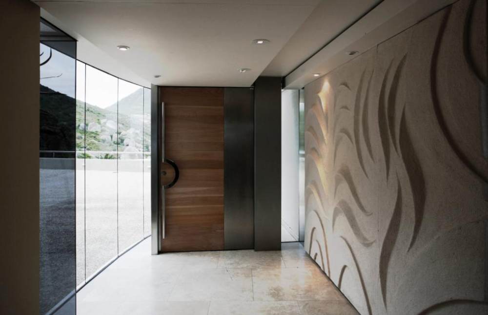 Cunningh_1 Int_001_EntranceHall_001a_sa_SAOTA.jpg