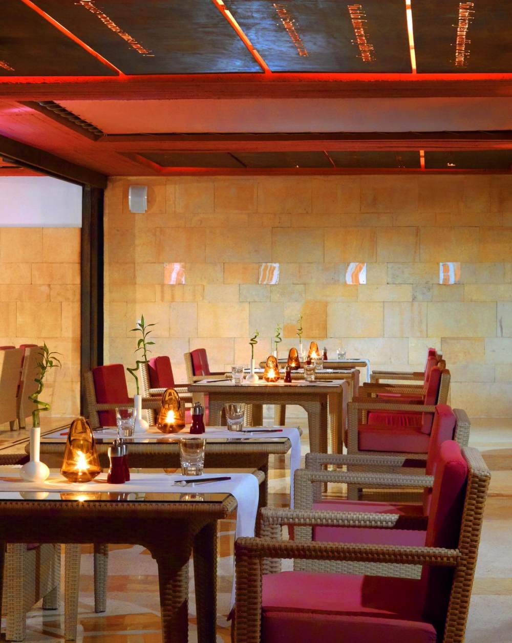 15)Le Meridien Dahab Resort—Vie Restaurant - Dining Area 拍攝者.jpg