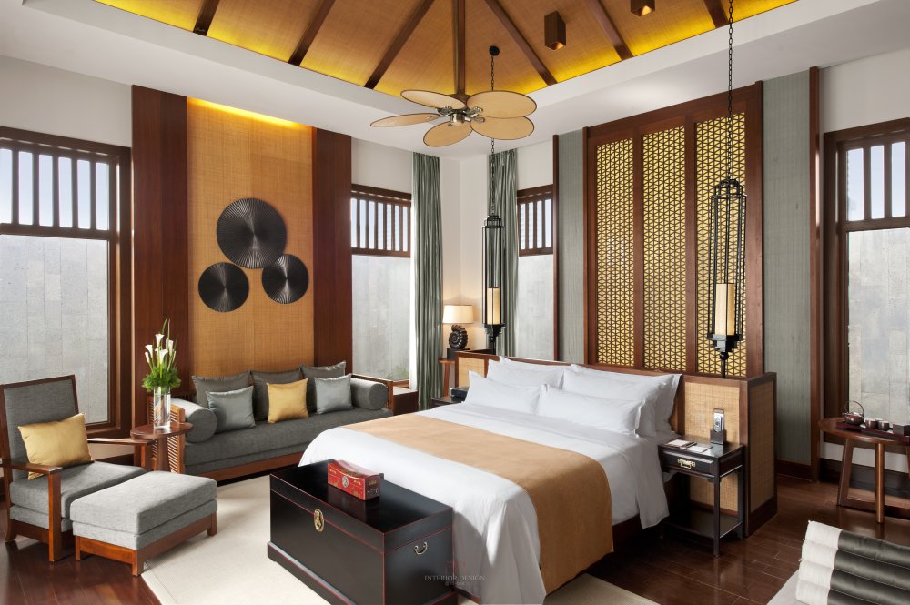 三亚半山半岛安纳塔拉度假酒店 Anantara Sanya Resort & Spa_52522701-H1-Family_Pool_Villa_master_bedroom.jpg