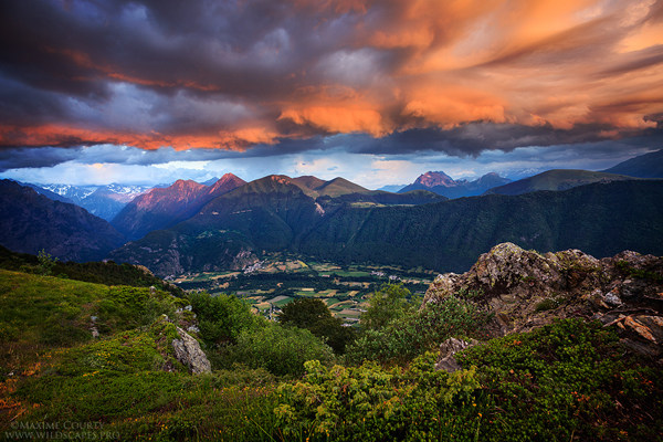 100张日落摄影照片--------国外网站搜集_43-Sunset-from-above-Valbonnais.jpg