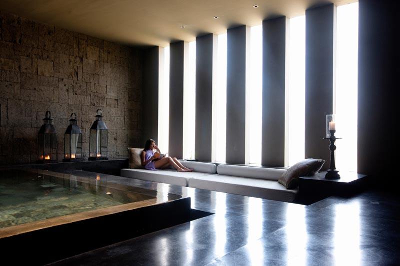 巴厘岛苏里阿丽拉别墅酒店 Alila Villas Soori_alilavillassoori-spa-relaxation-lounge (1).jpg
