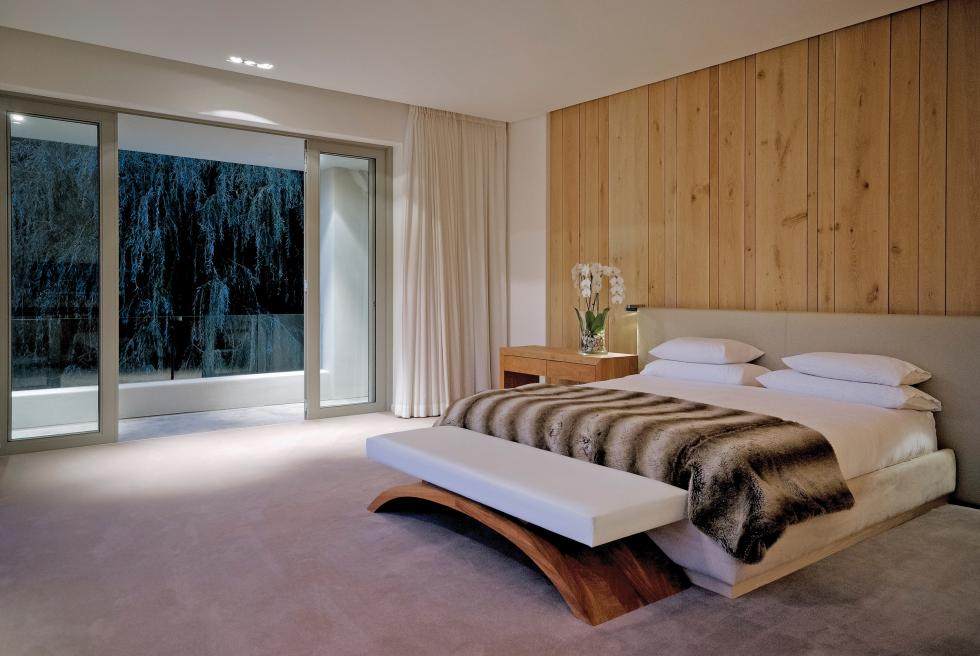 Silverhurst_1 Int103_Bed1_wg_ANTONI ASSOCIATES.jpg