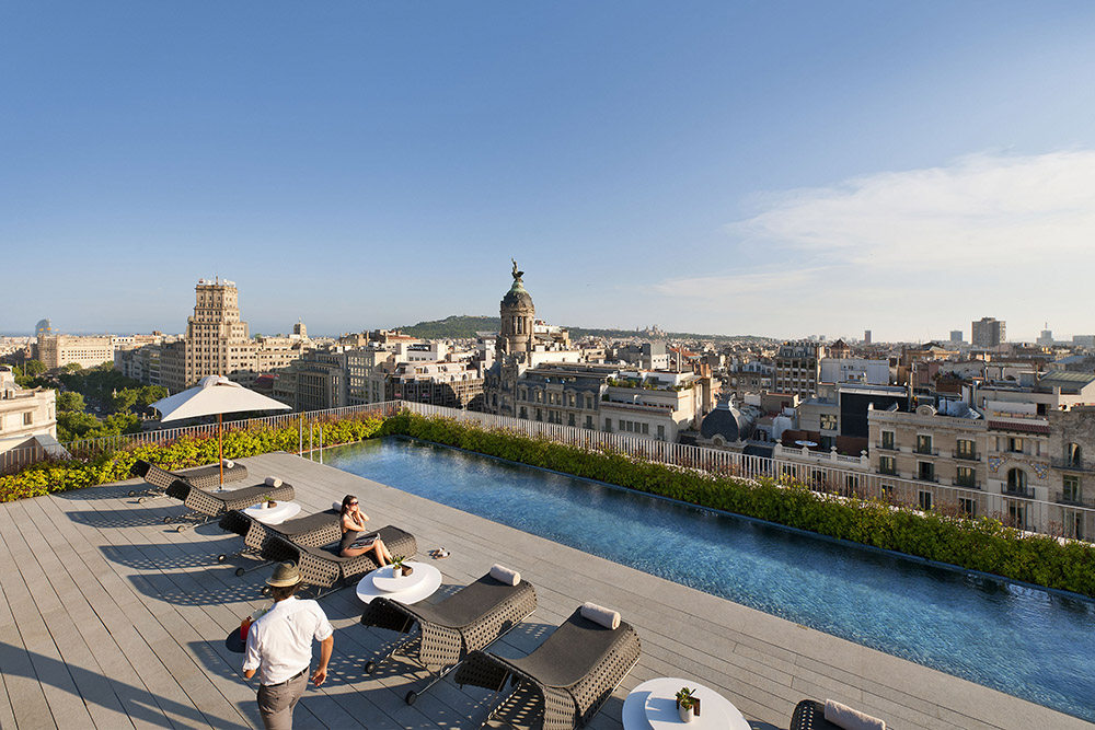 巴塞罗那文华东方酒店Mandarin Oriental, Barcelona 官方高清图_barcelona-leisure-dipping-pool-panorama-8.jpg