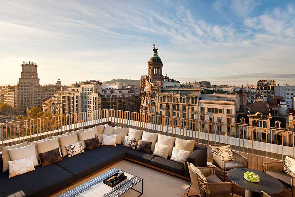 巴塞罗那文华东方酒店Mandarin Oriental, Barcelona 官方高清图_barcelona-suite-penthouse-suite-terrace-views-1.jpg