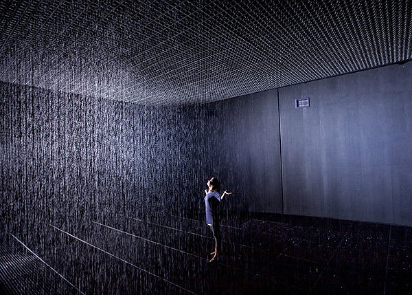 rain room_Rain_Room_rAndom_International_at_the_Barbican_afflante_com_4.jpg