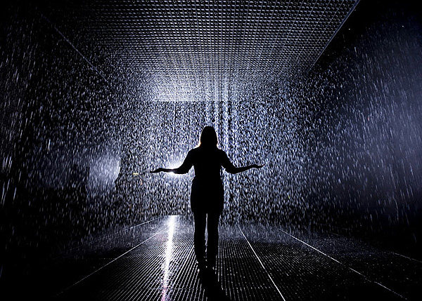 rain room_Rain_Room_rAndom_International_at_the_Barbican_afflante_com_6.jpg