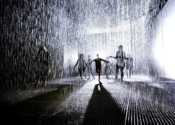 rain room_Rain_Room_rAndom_International_at_the_Barbican_afflante_com_9.jpg