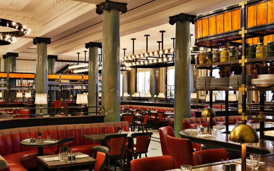 Tony Chi -伦敦瑰丽酒店 Rosewood London_12.Holborn Dining Room.jpg