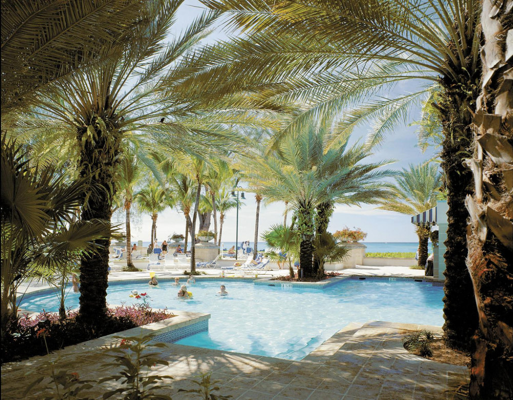 大开曼岛七哩滩威斯汀度假酒店_5)The Westin Casuarina Resort &amp_ Spa, Grand Cayman—Pool 拍攝者.jpg