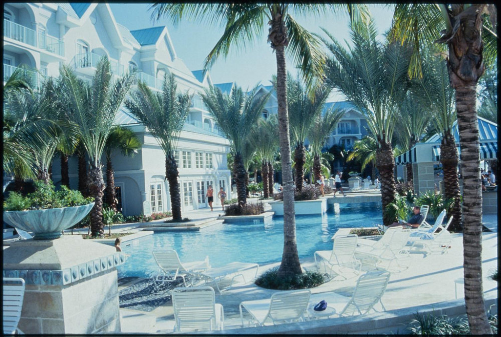 大开曼岛七哩滩威斯汀度假酒店_23)The Westin Casuarina Resort &amp_ Spa, Grand Cayman—Pool 拍攝者.jpg