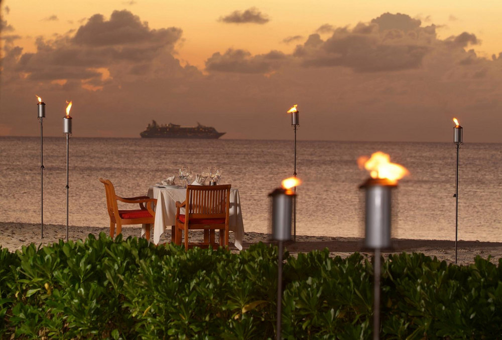 大开曼岛七哩滩威斯汀度假酒店_26)The Westin Casuarina Resort &amp_ Spa, Grand Cayman—Casa Havana Restaurant .jpg