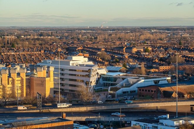 考文垂大学工程与计算机学院_2014-3_CoventryUniversity_Coventry University (1).jpg