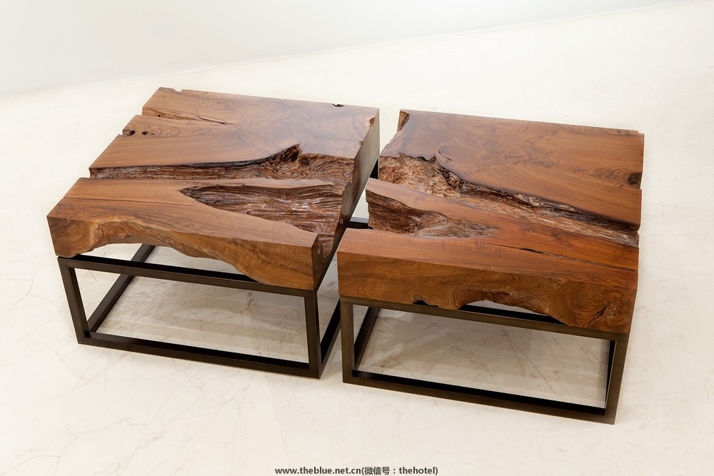 CHISTA 算是雕塑吧，还不错的资料 也有家居，木质_CHISTA1728_LandscapeDiptych_w_Bronze Bases.jpg