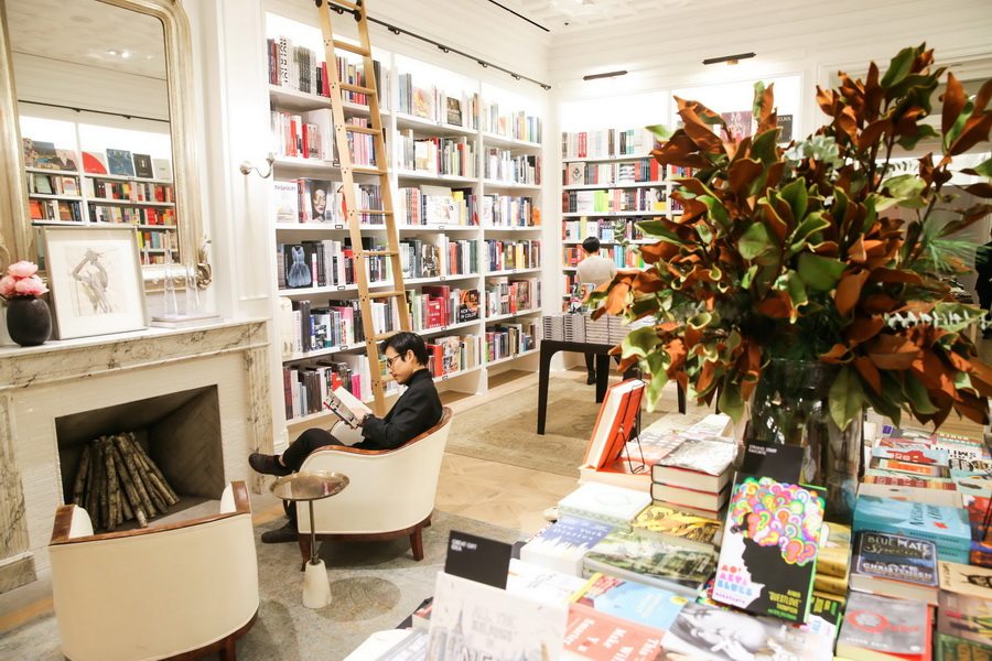 Club Monaco纽约旗舰店_The Strand Bookstore.jpg