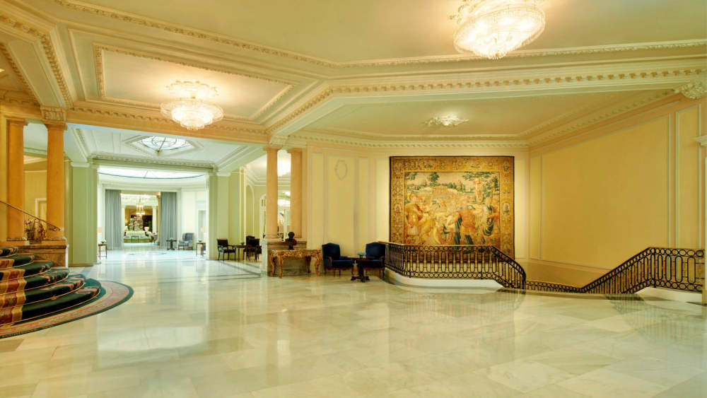 马德里威斯汀酒店(官方摄影) The Westin Palace, Madrid_79_The_Westin_Palace_Madrid_Main_Stairs_Area3.jpg