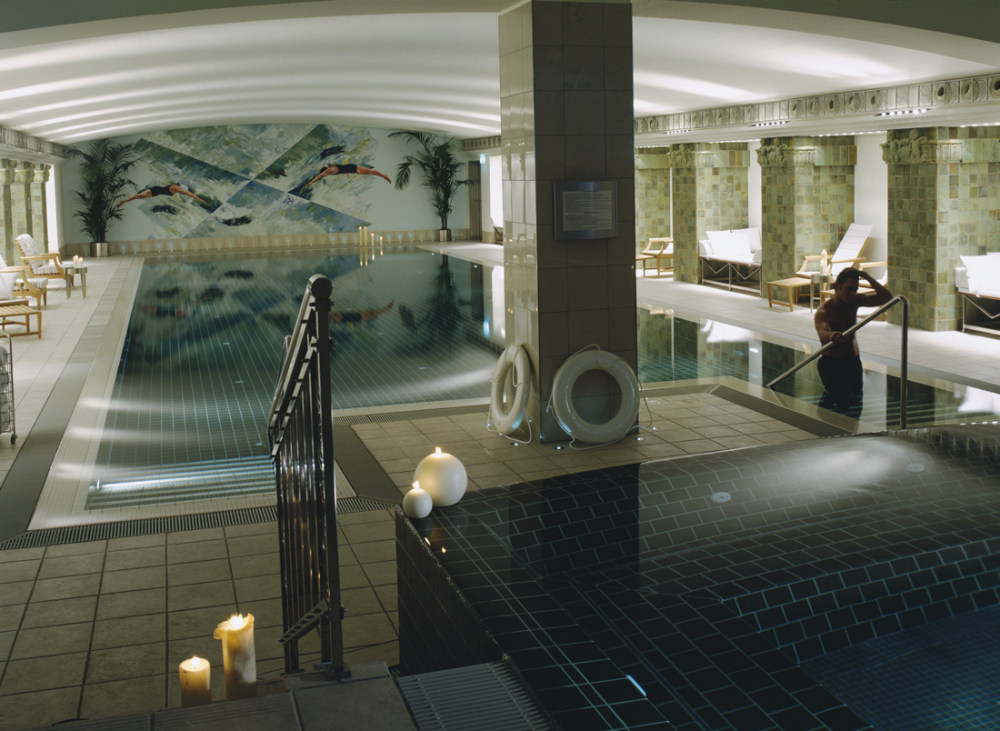 酒店室内外泳池  个人收集绝对实用 高清大图_酒店泳池 (42).jpg
