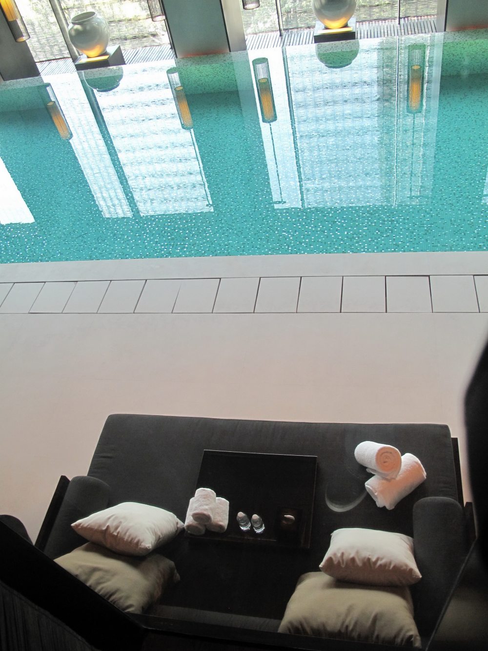酒店室内外泳池  个人收集绝对实用 高清大图_酒店泳池 (45).jpg