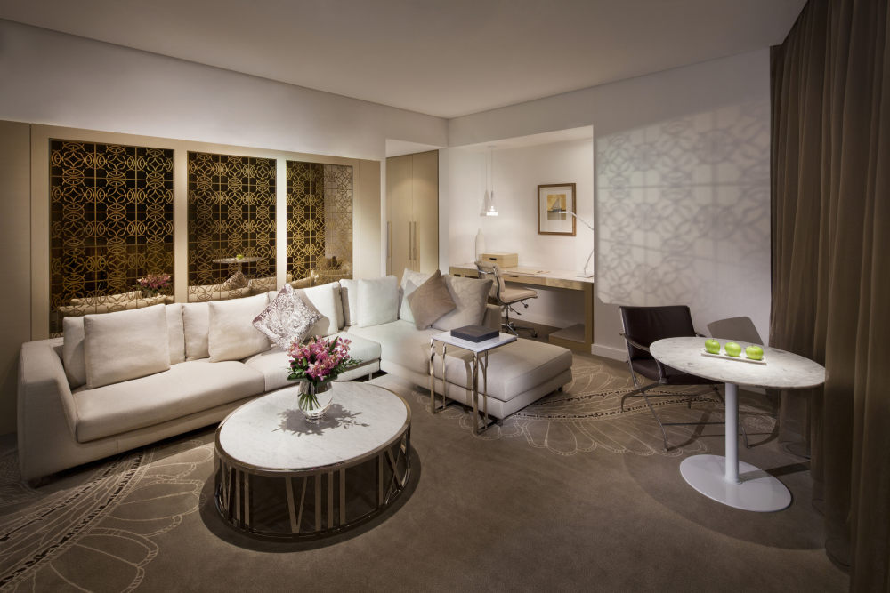 阿布扎比卓美亚阿提哈德酒店(官方摄影) Jumeirah at Etihad Towers_Jumeirah at Etihad Towers - Club Suite 2.jpg