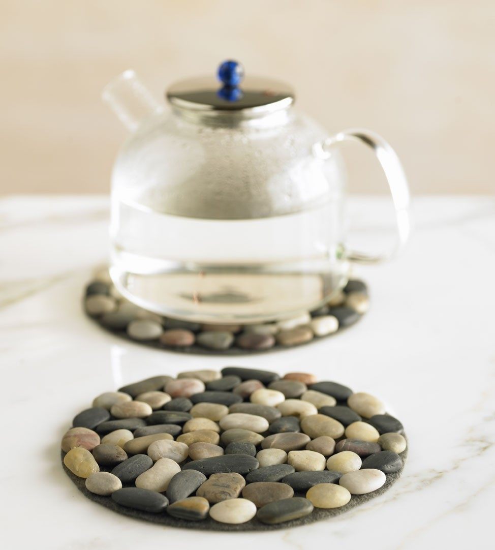 国外的一些北欧风格软装配饰品_zm_stone-trivet.jpg