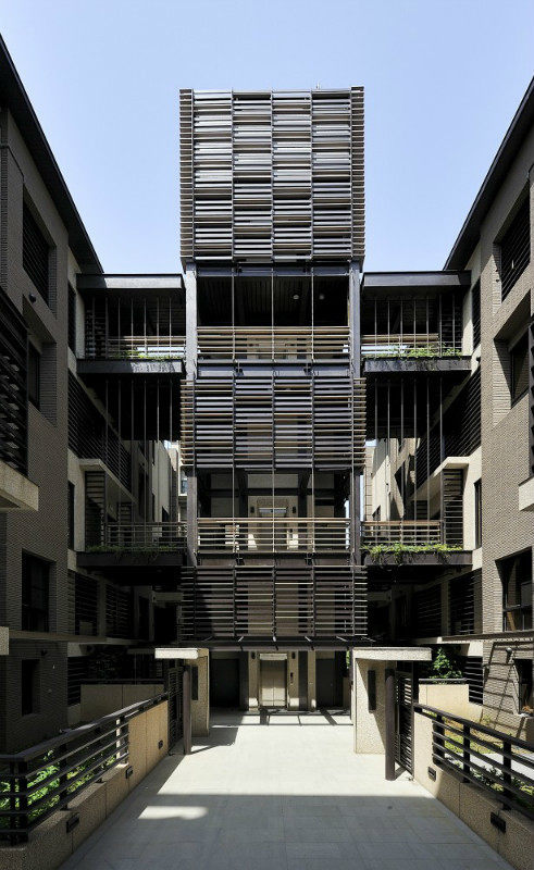 台北市的Mountain Moon_psb (8).jpg