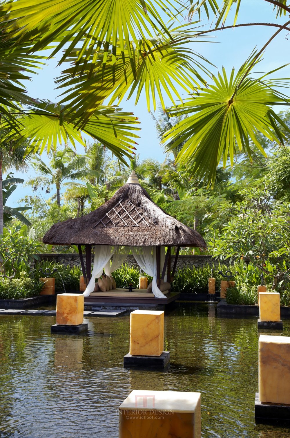 巴厘岛瑞吉酒店(官方摄影) The St. Regis Bali Resort, Bali_8402596098_274a1e7511_o.jpg