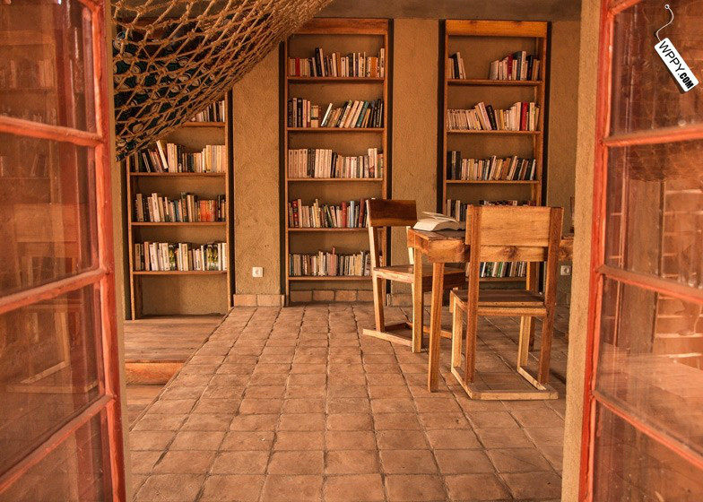 给布隆迪儿童建一所图书馆_10.jpg