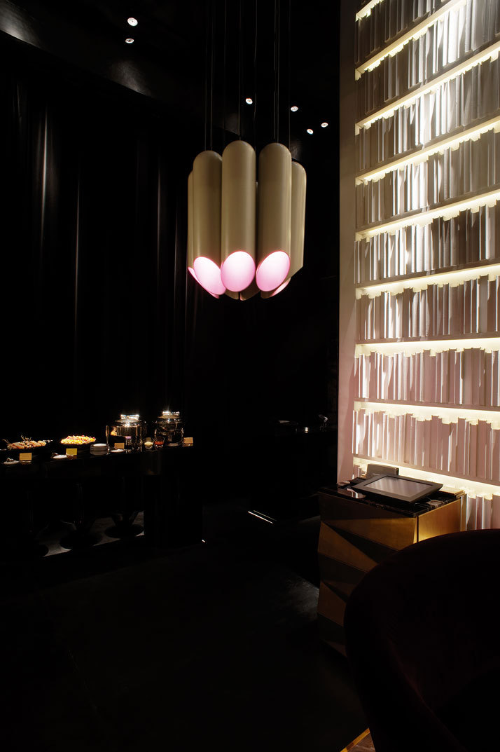 广州堏氏设计—高德.汇Karaok Tv前期概念方案_tazmania-ballroom-hong-kong-tom-dixon-Gilbert-Yeung-yatzer-11.jpg