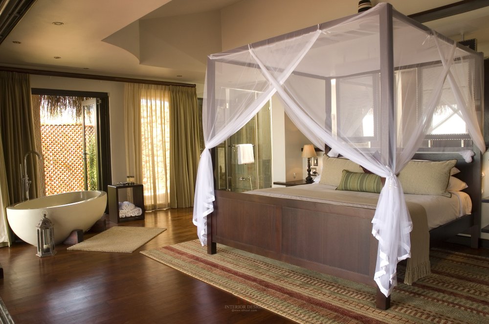 安纳塔拉巴扎鲁托岛度假村 Anantara Bazaruto Island Resort & Spa_59252195-H1-Bay_View_Villa_Main_Bedroom.jpg