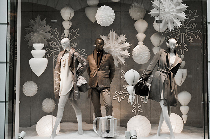 ShowWindow橱窗设计专辑_KO-Ice-Princess-Christmas-windows-Graz.jpg