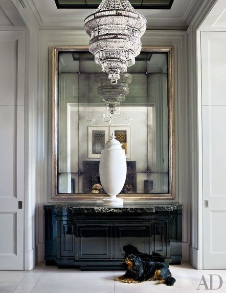 A GRAND LONDON TOWNHOUSE GETS A LUXE UPDATE_psb.jpg