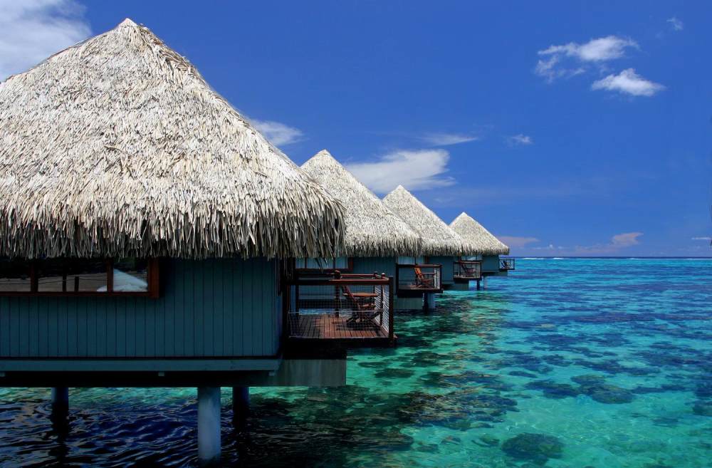 度假酒店参考资料_1)Le Meridien Tahiti—Bungalow 拍攝者.jpg