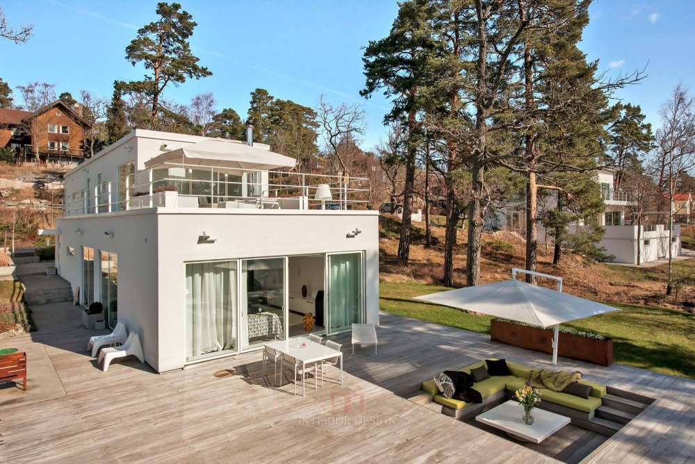 Modern-Villa-near-Stockholm-14.jpg