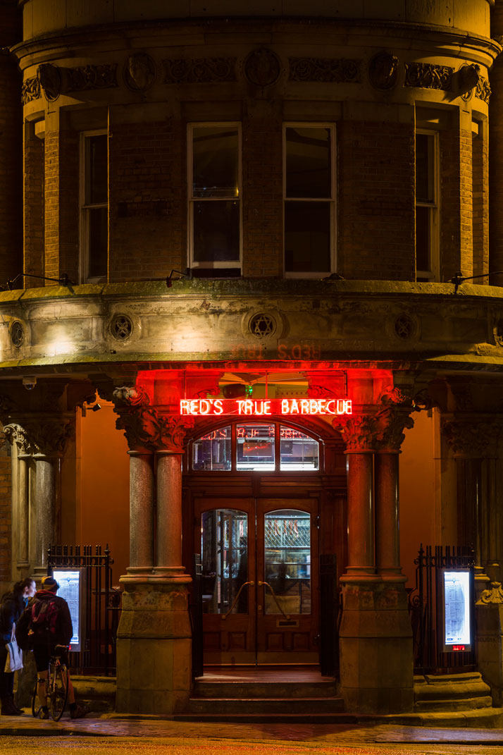 3-Blacksheep-Red-s-True-Barbecue-Restaurant-Bar-Manchester-yatzer.jpg