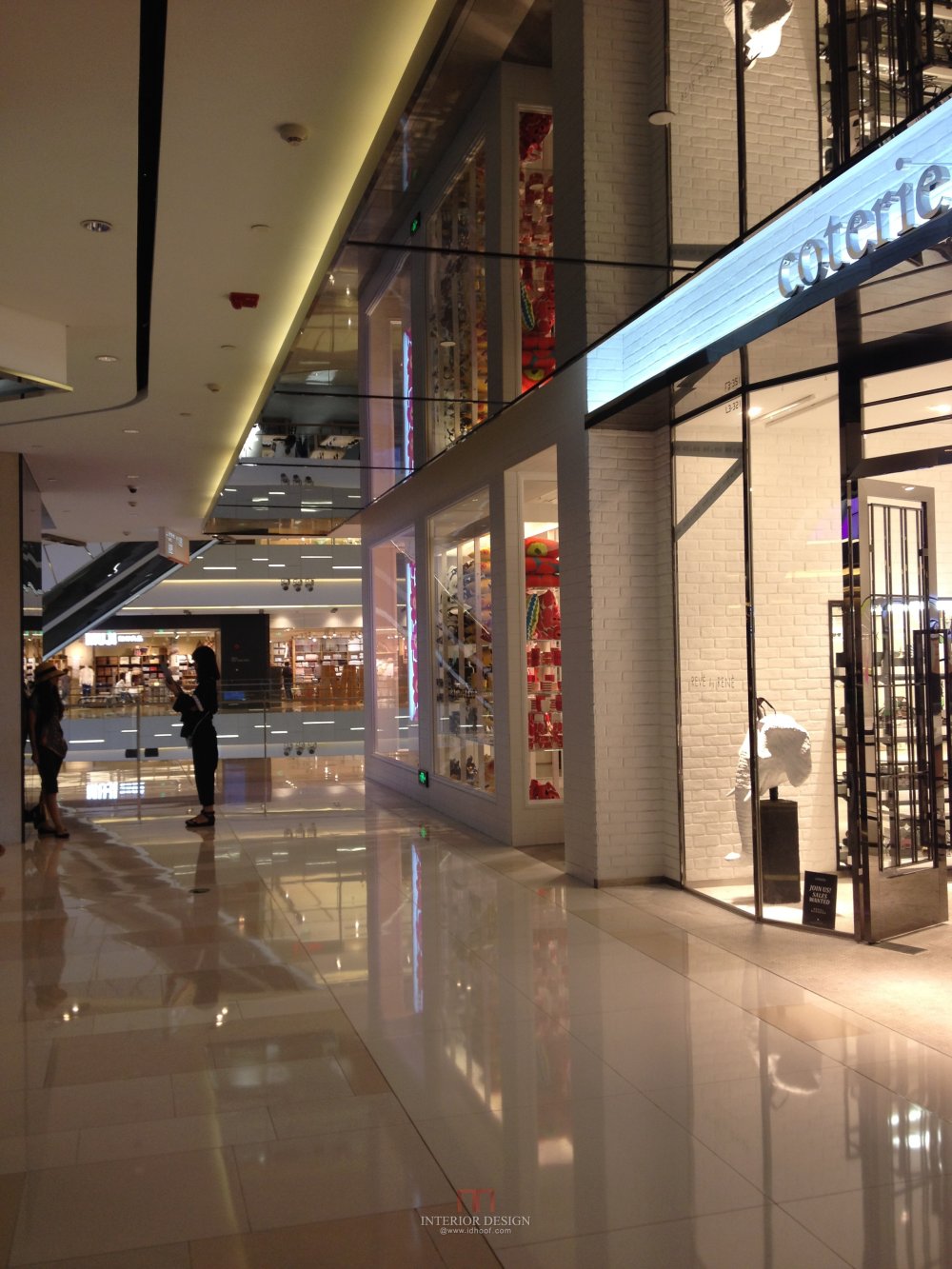 上海环贸Iapm购物商场---内部及细节自拍图_IMG_2640.JPG