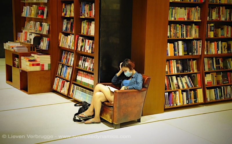 【香港诚品书店】Eslite Bookstore HongKong_eslite-taiwan-lievens-blog-1.jpg