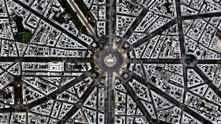 Arc-de-Triomphe-Daily-Overview-yatzer.jpg