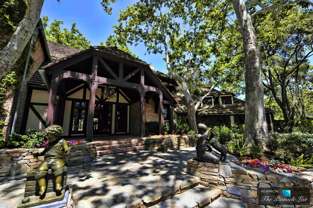 著名的迈克杰克逊的私人庄园_michael-jackson-neverland-valley-ranch-5225-figueroa-mountain-road-los-olivos-ca.jpg