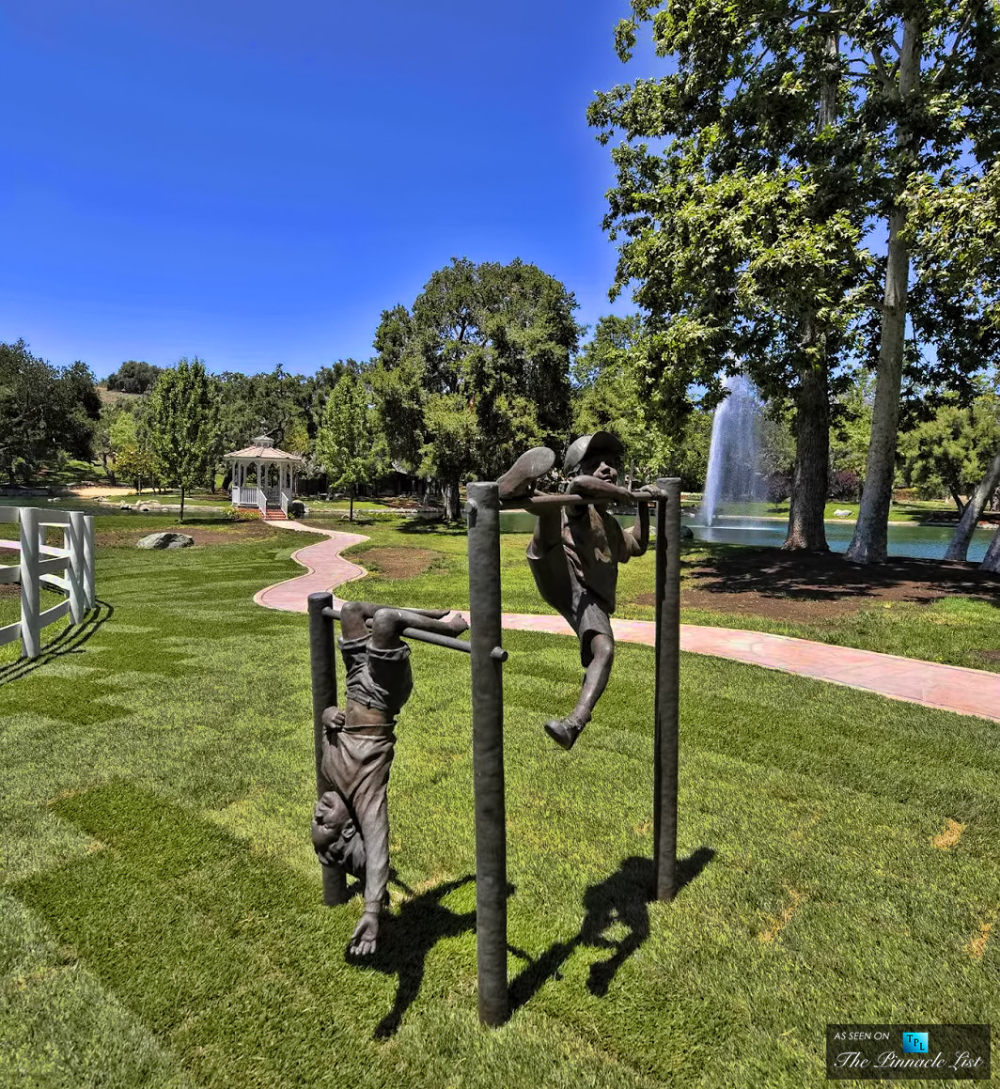 著名的迈克杰克逊的私人庄园_michael-jackson-neverland-valley-ranch-5225-figueroa-mountain-road-los-olivos-ca.jpg