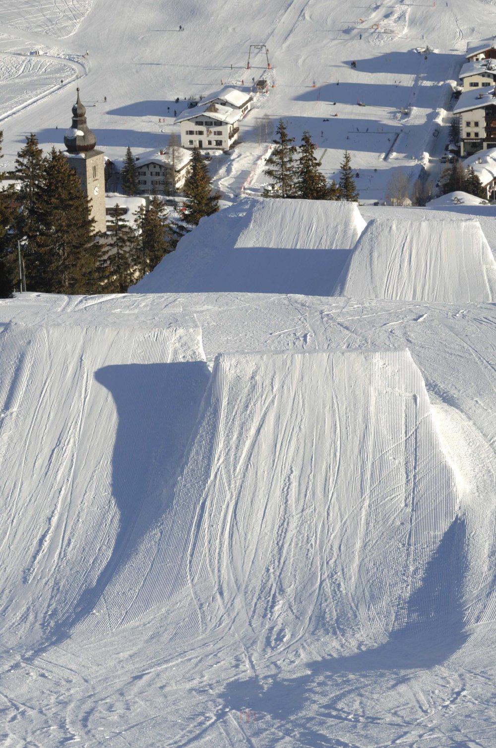 奥地利KRISTIANIA LECH豪华滑雪酒店_52500471-H1-_DSC1713_lzt_snowpark_schanze_by_mallaun.jpg