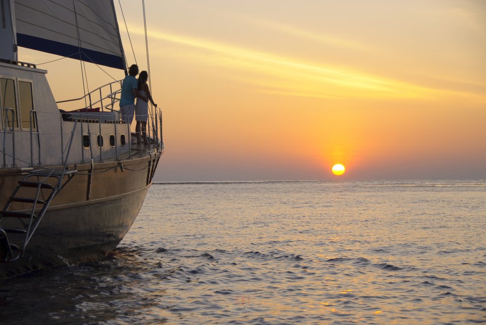 Yacht sunset.jpg