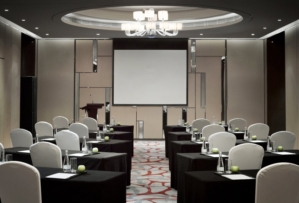 济南绿地美利亚酒店 Meliá Jinan_52MeliaJinan-Meetings_Room_A2BB_Fishbone_SetUp.jpg