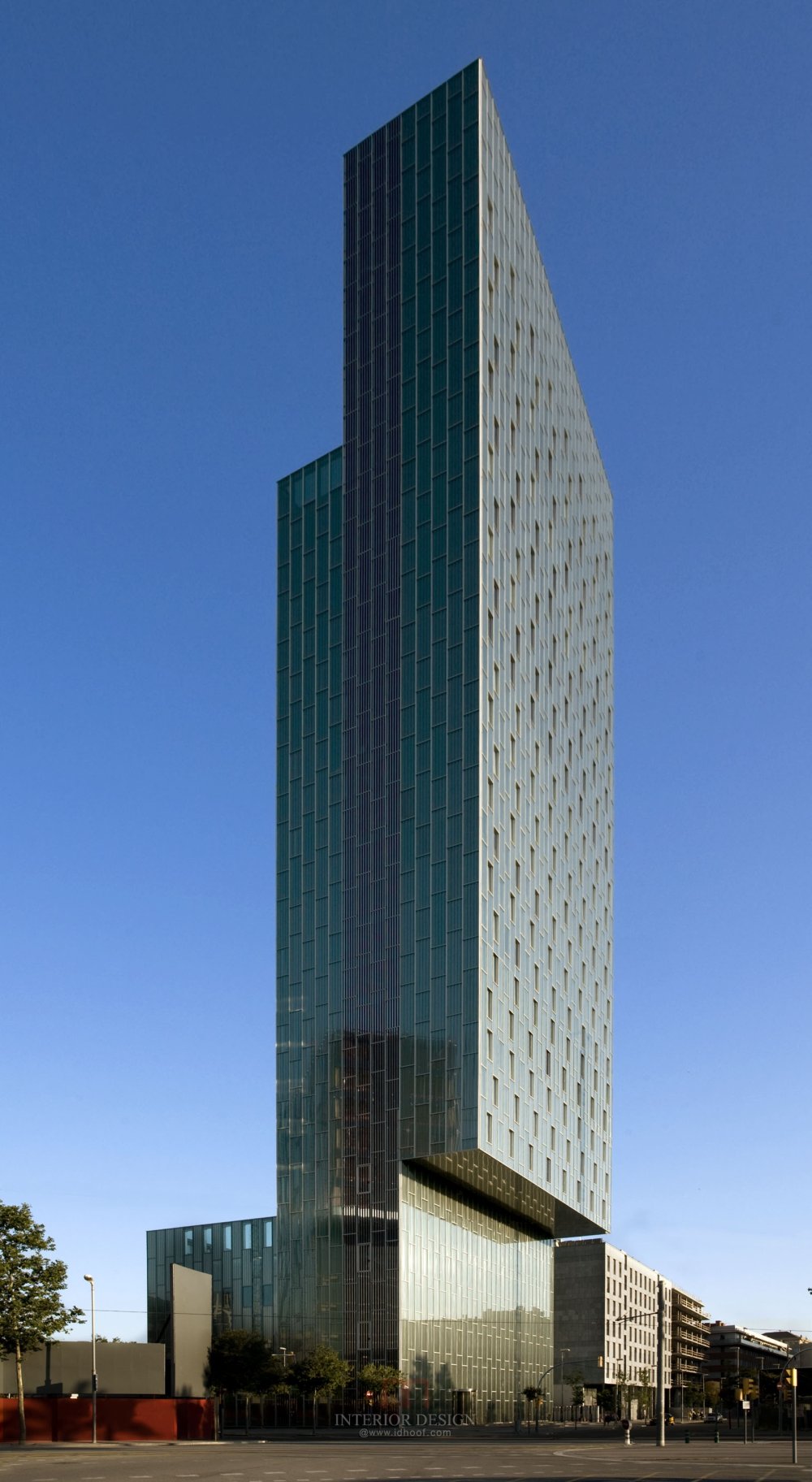 巴塞隆纳天空美利亚酒店 Meliá Barcelona Sky_01MeliaBarcelonaSky-General~0.jpg