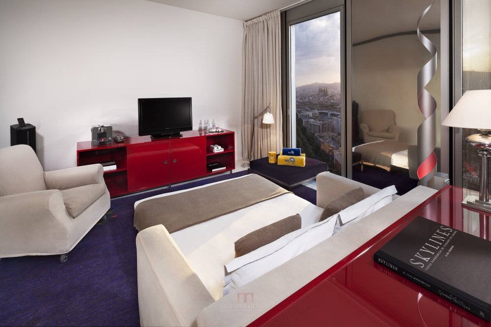 巴塞隆纳天空美利亚酒店 Meliá Barcelona Sky_34TheLevelAtMeliaBarcelonaSky-FamilyRoom (1).jpg