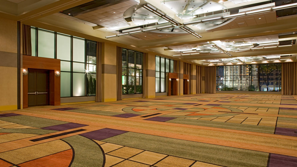 重新装修的芝加哥凯悦酒店(官方摄影) Hyatt Regency Chicago_Emptycrystalballroom_27558_.jpg