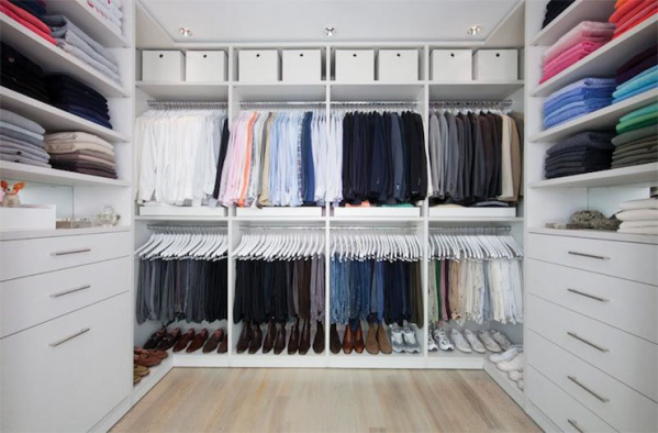 30 Walk-in Closet Ideas for Men Who Love Their Image-边缘思考26410.jpg