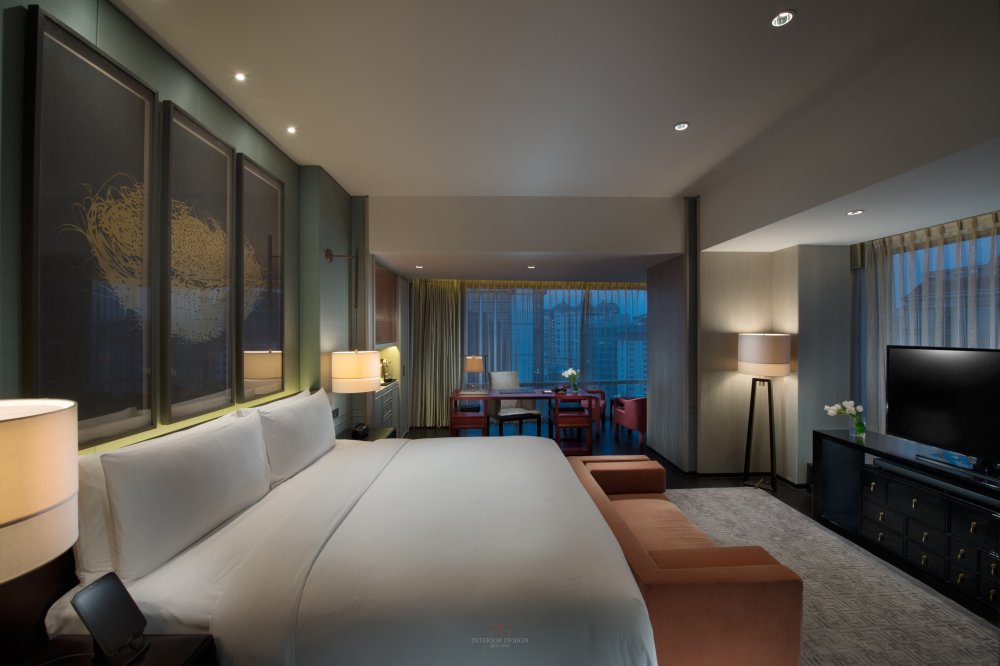 Yabu--北京胡同华尔道夫酒店(Waldorf Astoria Beijing Hutong)_CornerRoombedroom_HR.jpg
